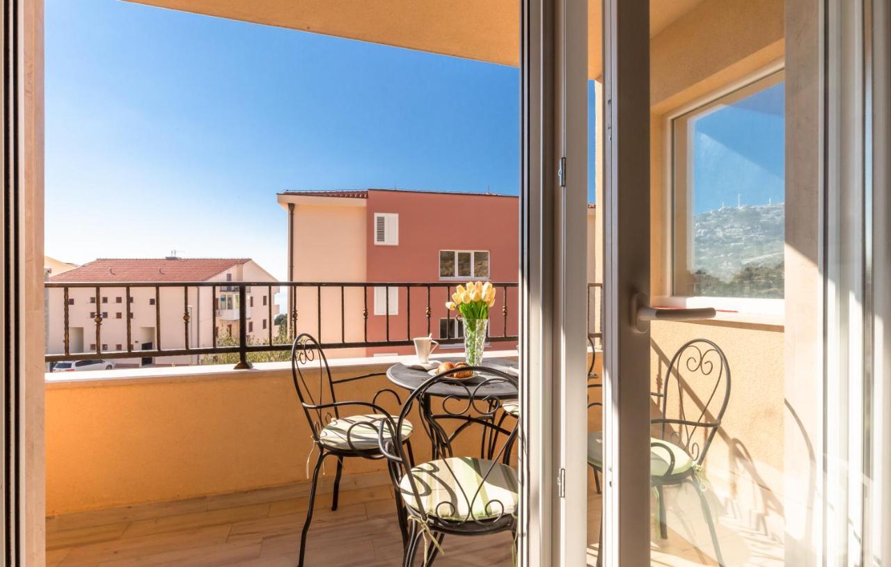 Andela 3 Appartement Makarska Buitenkant foto