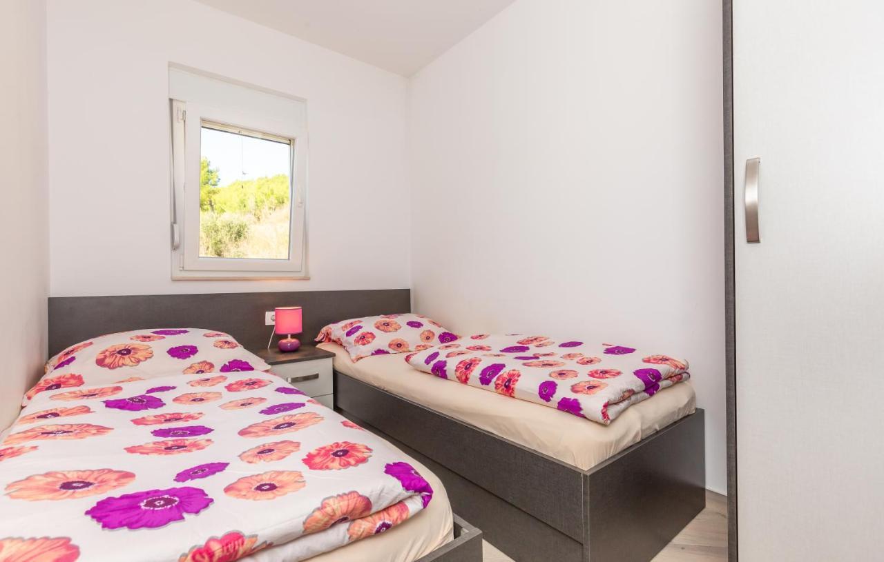 Andela 3 Appartement Makarska Buitenkant foto